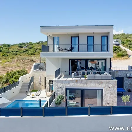 Mathilda 别墅 布罗达里卡