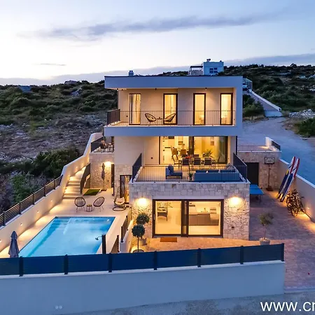 Mathilda * 布罗达里卡