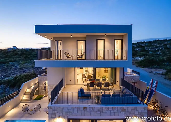 Mathilda * Brodarica (Sibenik-Knin)