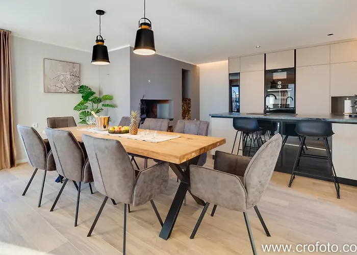 Mathilda * Brodarica (Sibenik-Knin)