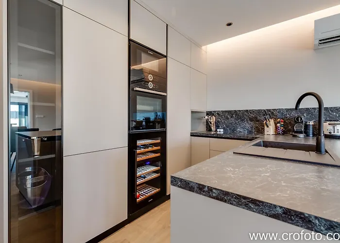 Mathilda Brodarica (Sibenik-Knin)